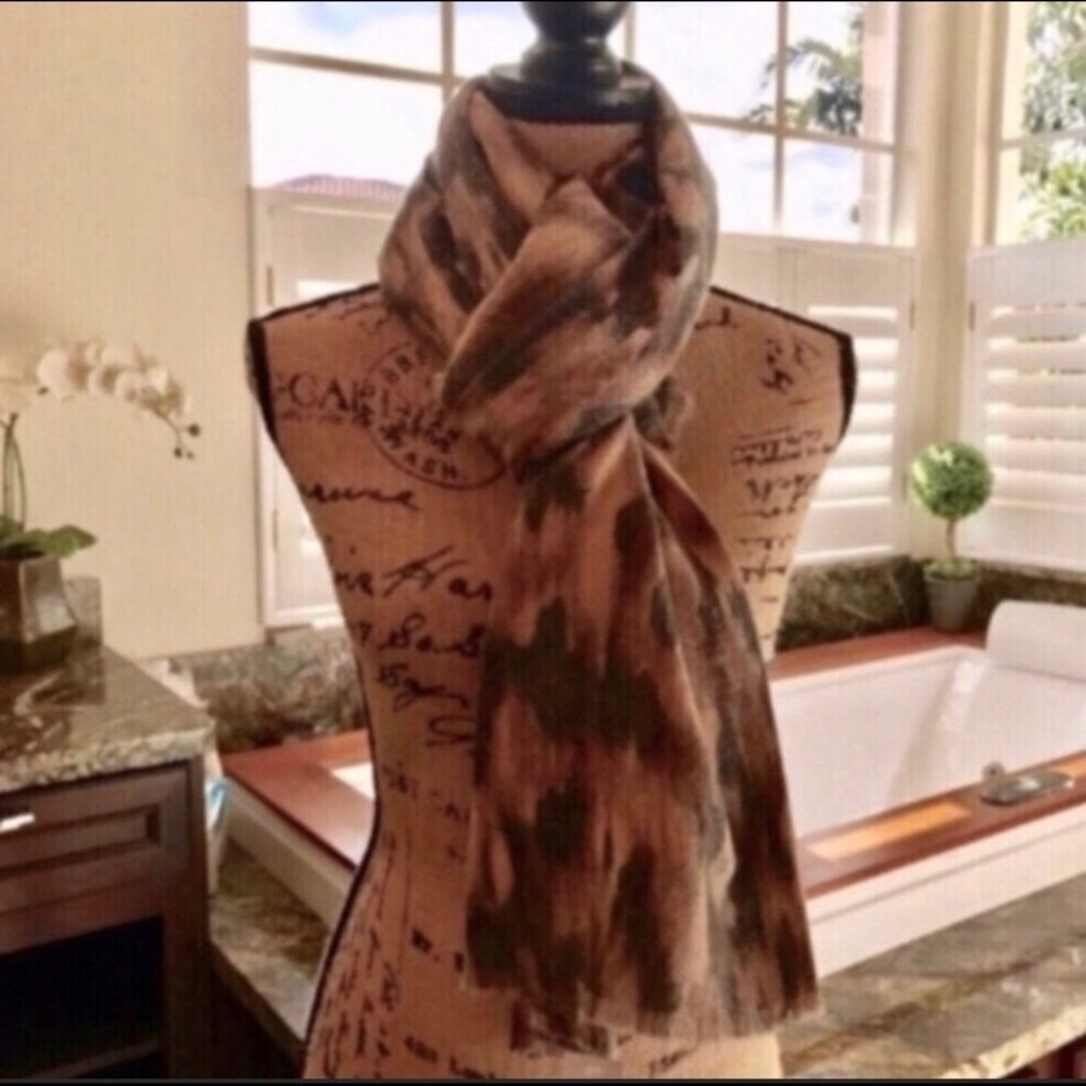 🧣 NWT Ann Taylor Cozy Scarf 🧣